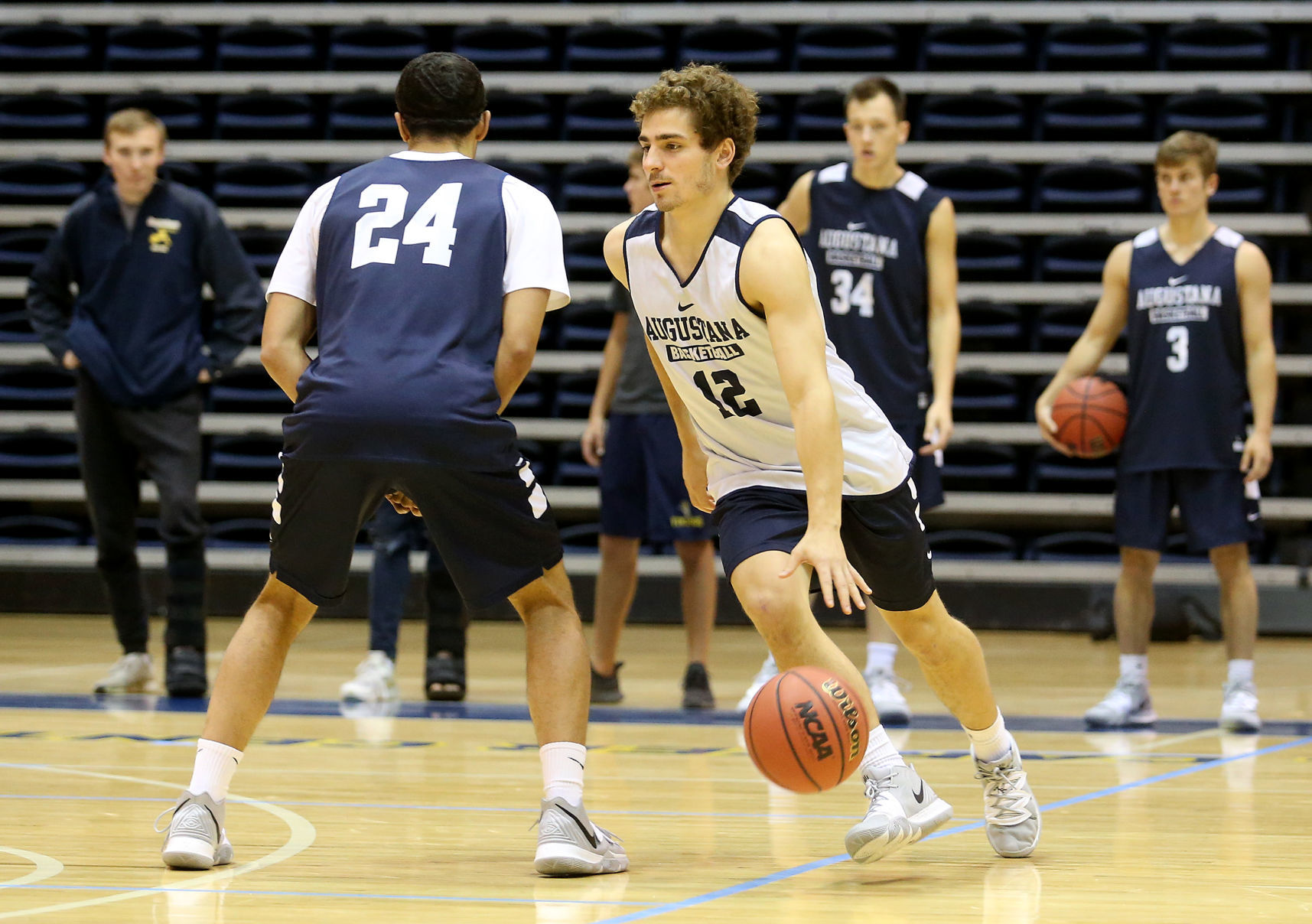 102719-mda-spt-augie-hoops-003